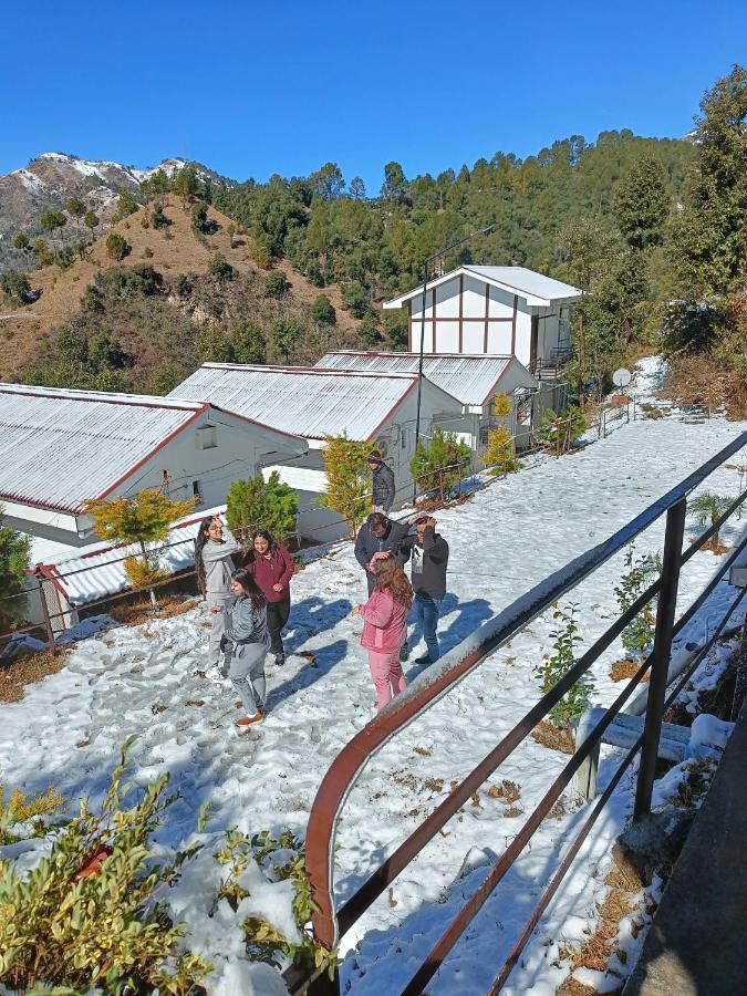 Skywood Resort Shoghi Shogi Dış mekan fotoğraf