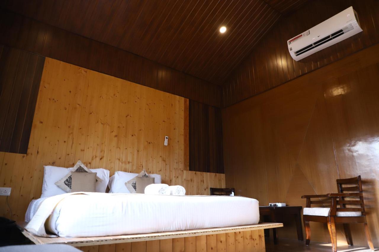 Skywood Resort Shoghi Shogi Dış mekan fotoğraf