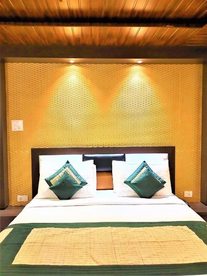 Skywood Resort Shoghi Shogi Dış mekan fotoğraf